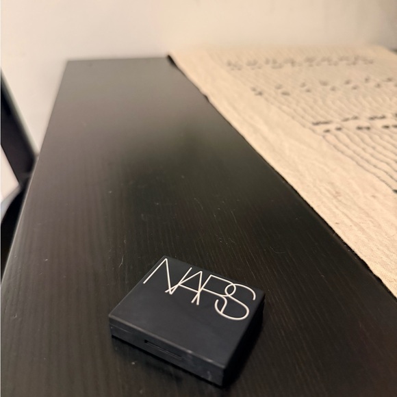 NARS Powder Blush - Picture 6 of 6
